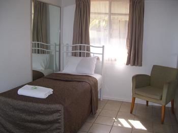 Glenwood Tourist Park & Motel - Accommodation Directory 5