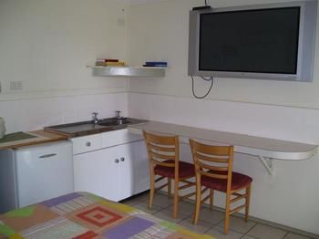 Glenwood Tourist Park & Motel - Accommodation Directory 12