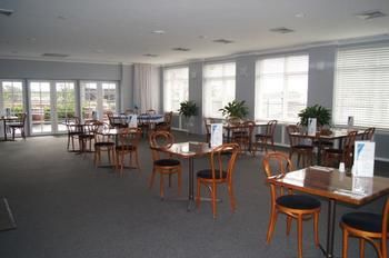 Old Maitland Inn - Accommodation Directory 3