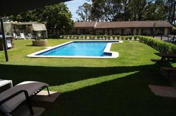 Old Maitland Inn - Accommodation Directory 4