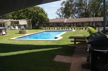 Old Maitland Inn - Accommodation Directory 5