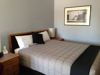 Old Maitland Inn - Accommodation Directory 11