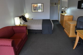 Old Maitland Inn - Accommodation Directory 67