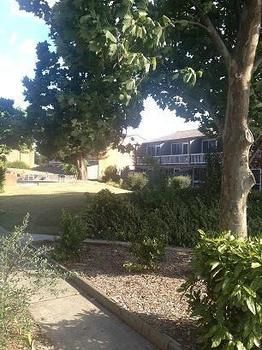 Bathurst Apartments - Accommodation Directory 9