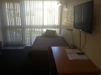 Bathurst Apartments - Accommodation Directory 11