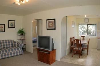 Hunter Homestead - Accommodation Directory 4