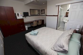 Across Country Motel And Serviced Apartments - Accommodation Directory 8