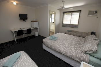 Across Country Motel And Serviced Apartments - Accommodation Directory 10