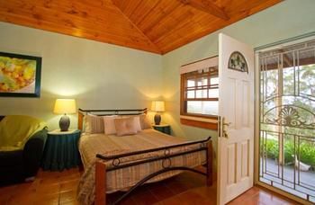 Bimbadeen Mountain Retreat - Accommodation Directory 3