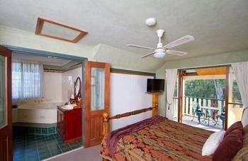 Bimbadeen Mountain Retreat - Accommodation Directory 14