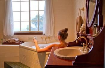 Bimbadeen Mountain Retreat - Accommodation Directory 16
