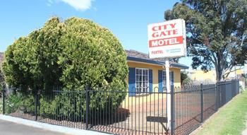 City Gate Motel - Accommodation Directory 1