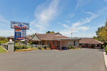 Abraham Lincoln Motel - Accommodation Directory 4