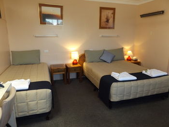 Civic Motel - Accommodation Directory 26