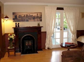 Bli Bli House Luxury Bed & Breakfast - Accommodation Directory 7