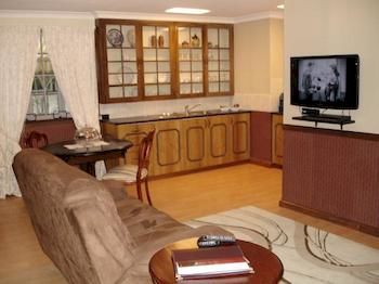 Bli Bli House Luxury Bed & Breakfast - Accommodation Directory 8