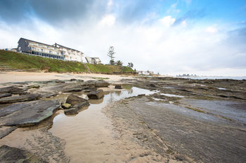 Ocean Front At The Entrance - Accommodation Directory 9