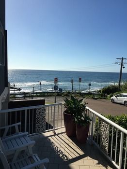 Ocean Front At The Entrance - Accommodation Directory 24