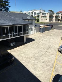 Ocean Front At The Entrance - Accommodation Directory 54