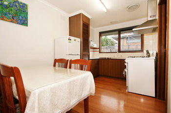 40 Thames Holiday Unit - Accommodation Directory 13