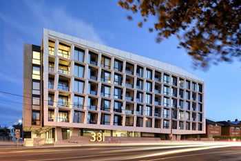 381 Cremorne - Accommodation Directory 13
