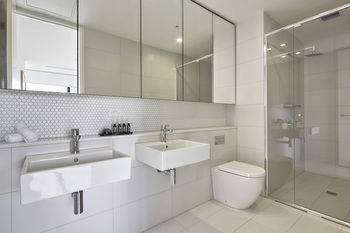381 Cremorne - Accommodation Directory 17