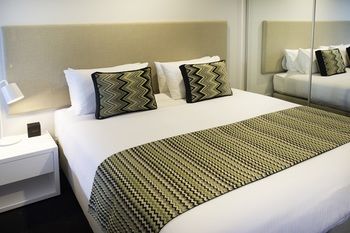 381 Cremorne - Accommodation Directory 25