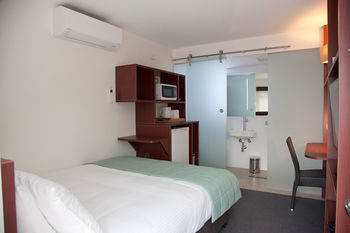 Grand Hotel Wyong - Accommodation Directory 18