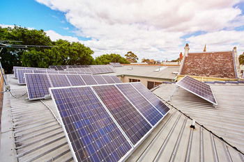 Billabong Gardens - Hostel - Accommodation Directory 0