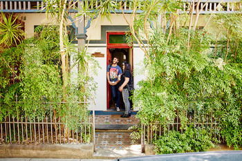 Billabong Gardens - Hostel - Accommodation Directory 12