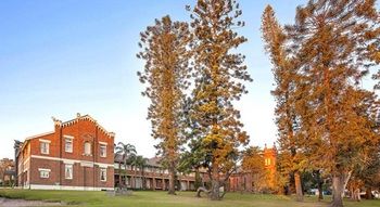Mercure Maitland Monte Pio - Accommodation Directory 1