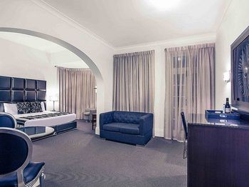 Mercure Maitland Monte Pio - Accommodation Directory 9