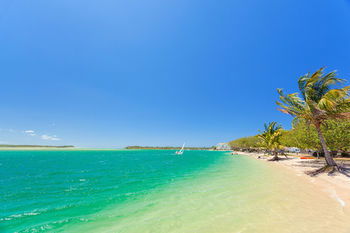 The Noosa Sound Holiday Collection - Accommodation Directory 9