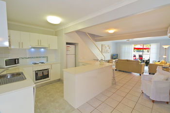 The Noosa Sound Holiday Collection - Accommodation Directory 13