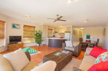 The Noosa Sound Holiday Collection - Accommodation Directory 18