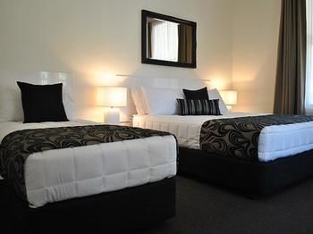 Heritage River Motor Inn - Accommodation Directory 0