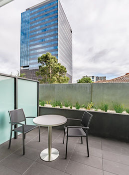 City Edge Box Hill - Accommodation Directory 11