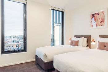 City Edge Box Hill - Accommodation Directory 19