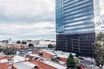 City Edge Box Hill - Accommodation Directory 21