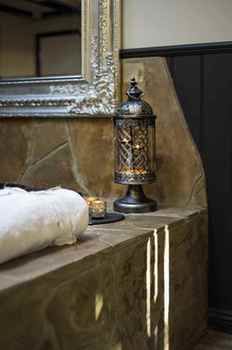 Aquila Nova Retreat - Accommodation Directory 3