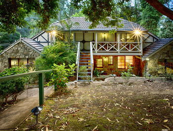 Aquila Nova Retreat - Accommodation Directory 16