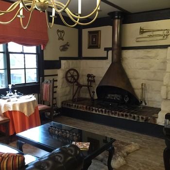 Aquila Nova Retreat - Accommodation Directory 21