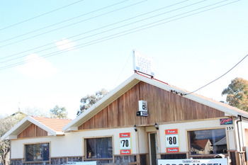 Tamworth Lodge Motel - Accommodation Directory 9