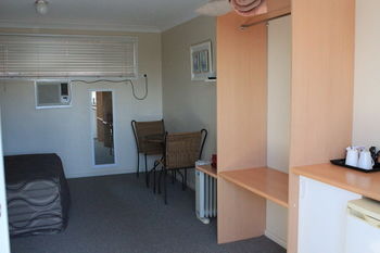 Tamworth Lodge Motel - Accommodation Directory 35