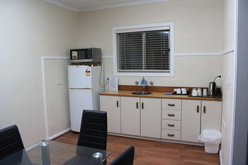 Tamworth Lodge Motel - Accommodation Directory 44