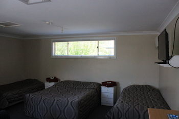 Tamworth Lodge Motel - Accommodation Directory 78