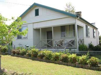 16 Gregson - Silky Oaks - Accommodation Directory 4