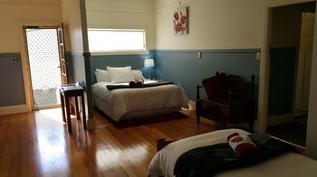 Coppers Hill Private Accommodation - Accommodation Directory 9