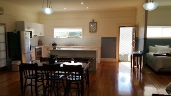Coppers Hill Private Accommodation - Accommodation Directory 17