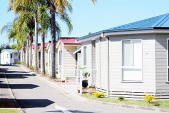 REDHEAD BEACH HOLIDAY PARK - Accommodation Directory 1